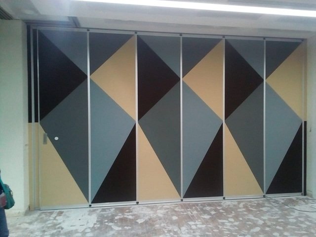 Pintu Partisi